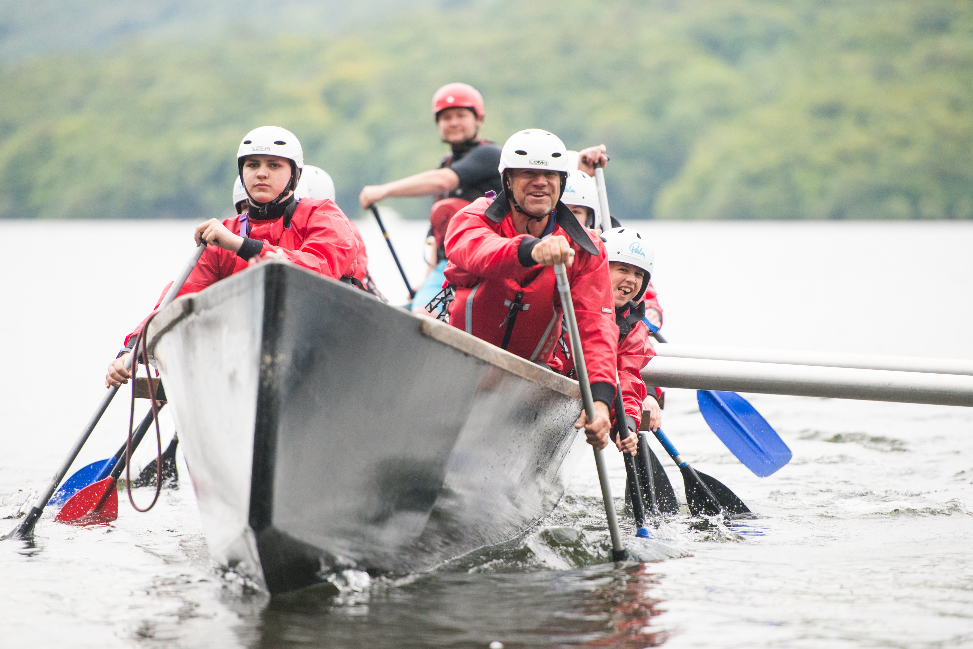 Cornish pilot gig rowing on the River Thames – Neptune Explorer Scouts